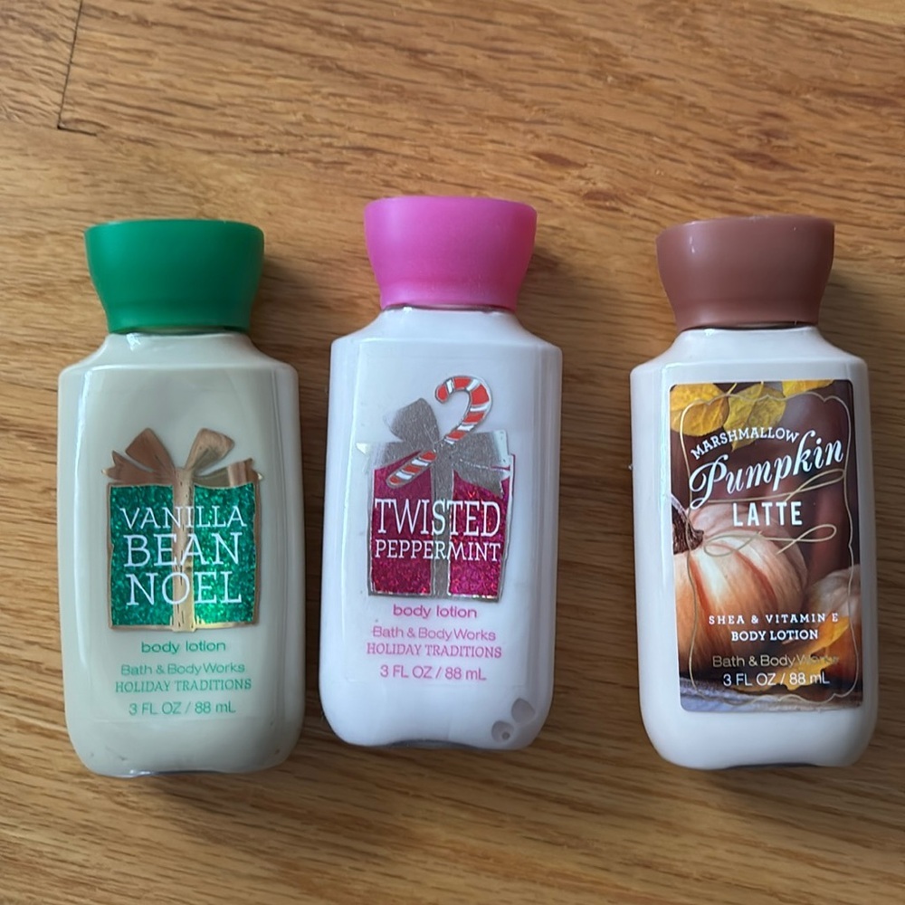 Bath and Body‎ Works 3 Lotion Set unused Vanilla bean Noel pumpkin latte body